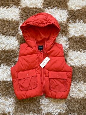 Love Tree Small Cropped Puffer Hooded Vest